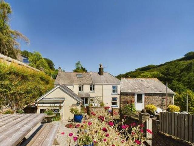 House for sale in Strode, Devon