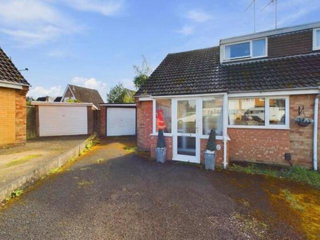 House for sale in Northampton, Northamptonshire