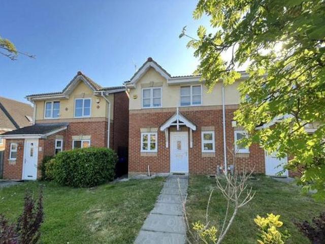 House for sale in Northampton, Northamptonshire