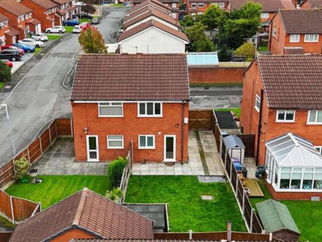 Farm for sale in Dovecot, Liverpool