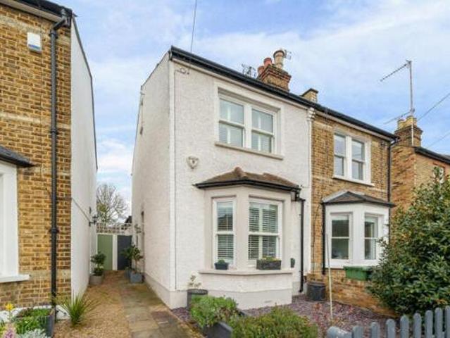 House for sale in Kingston Upon Thames, Greater London