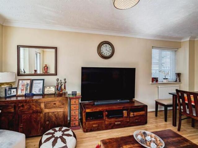 Farm for sale in Slough