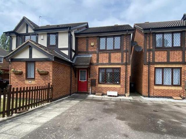 House for sale in Pinfold, Leicestershire