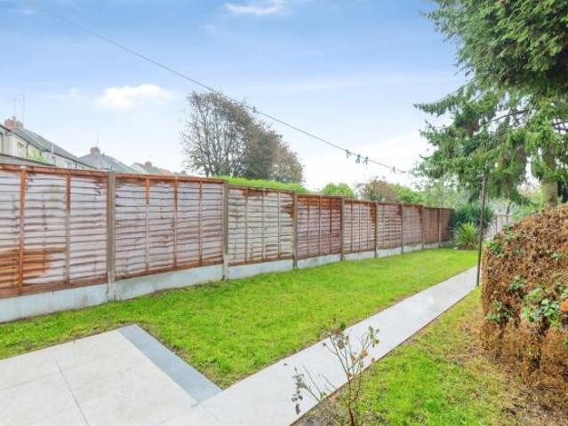 Farm for sale in Daimler Green, Coventry