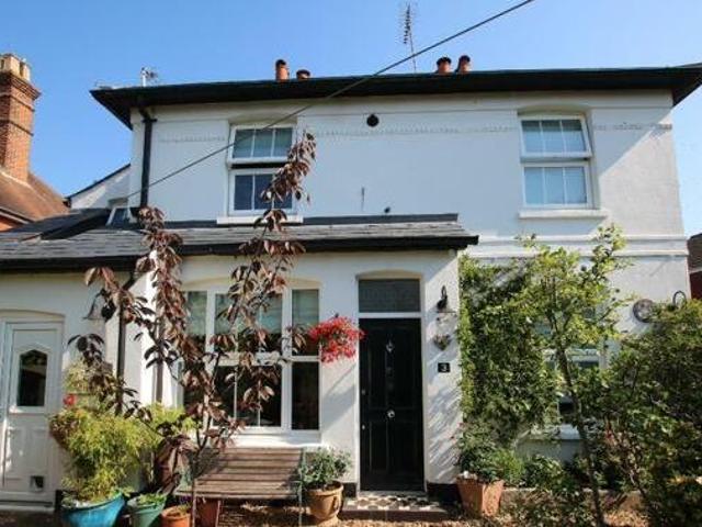 House for sale in Leatherhead, Mole Valley