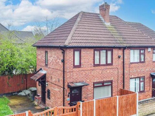 House for sale in Harehills, West Yorkshire