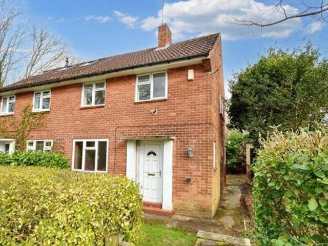 House for sale in Meanwood, West Yorkshire