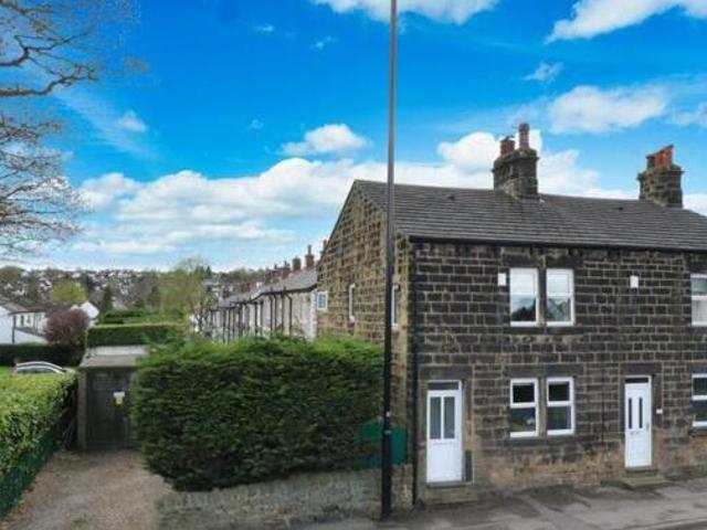 House for sale in Westfield, Guiseley