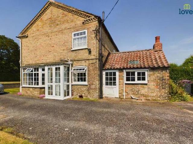 House for sale in Brayford, Lincolnshire