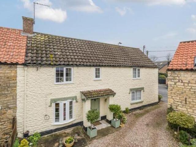 House for sale in Brayford, Lincolnshire