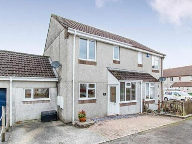 House for sale in Lamellion, Cornwall