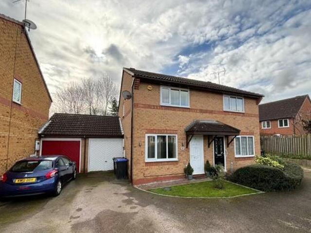 House for sale in Northampton, West Northamptonshire