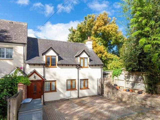 House for sale in The Slade, Oxfordshire