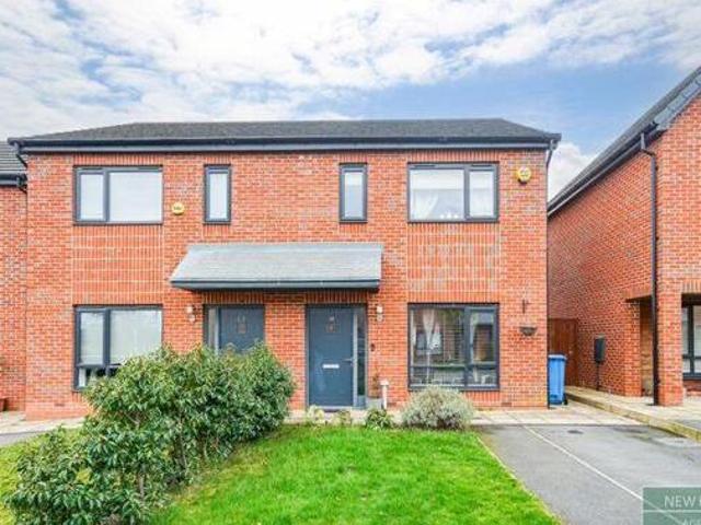 House for sale in Calderstones