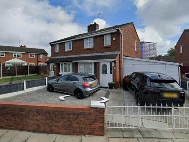 House for sale in Calderstones