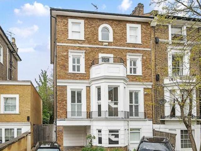 House for sale in Lyons, Greater London