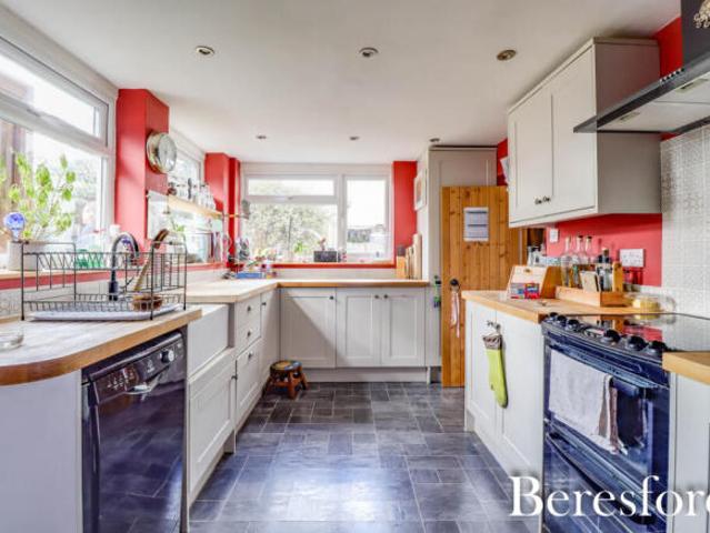 Farm for sale in Navestock Side