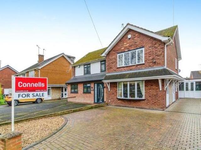 House for sale in Wednesfield, West Midlands