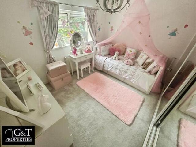 Farm for sale in Old Heath, Bilston