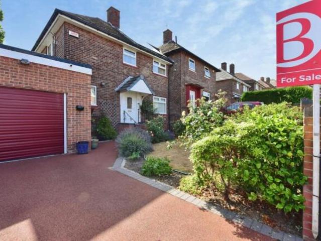 Farm for sale in Manor, South Yorkshire