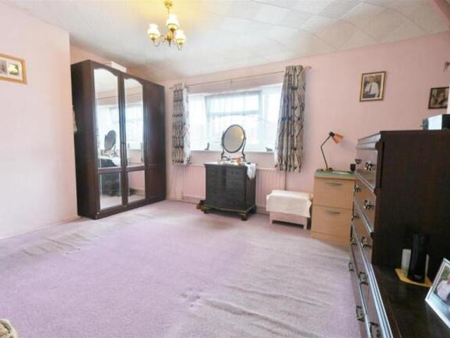 Farm for sale in Slough