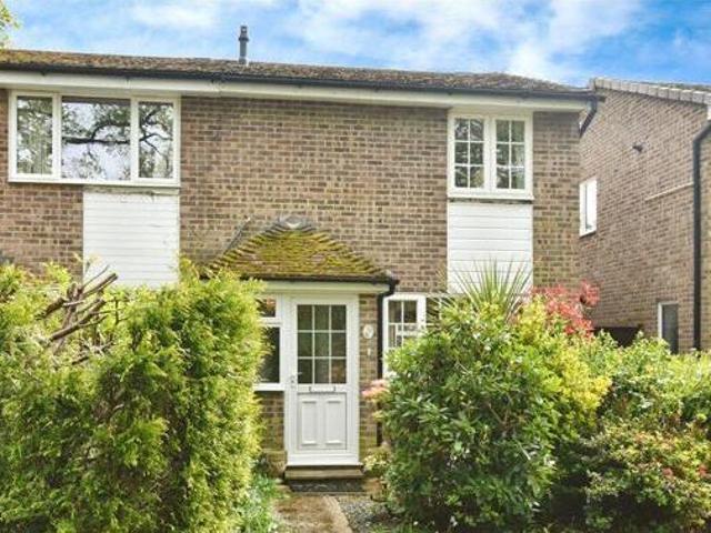 House for sale in Lyons, Greater London