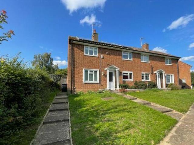 House for sale in Northampton, Northamptonshire
