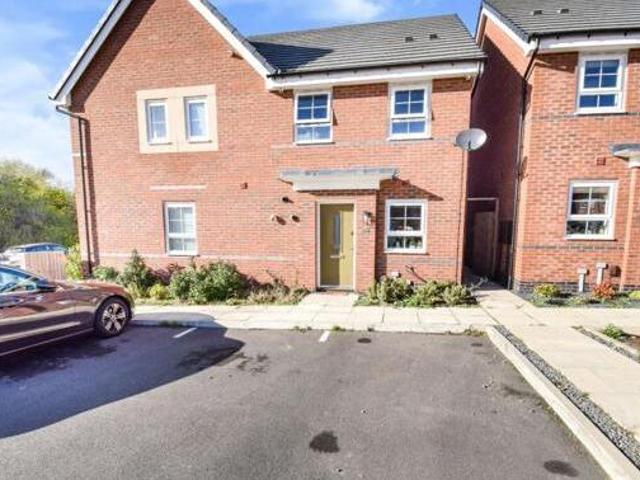 House for sale in Camp Hill