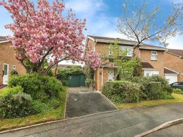 House for sale in Oldbury, West Midlands