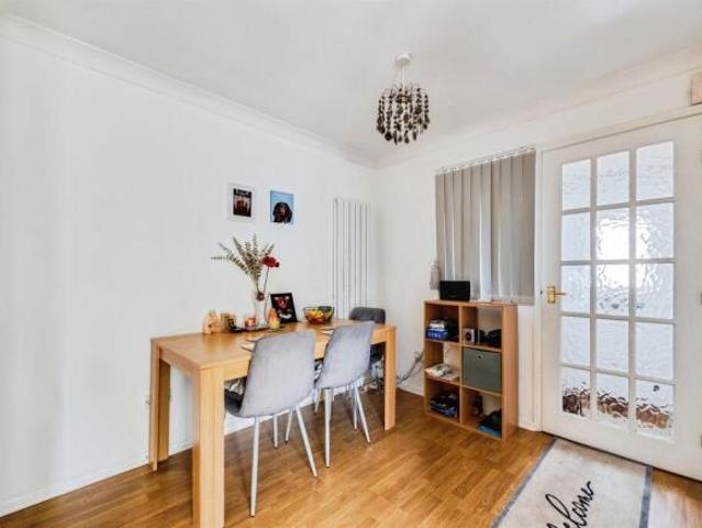 Farm for sale in Rodbourne, Swindon