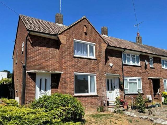 House for sale in Oakmere, Potters Bar