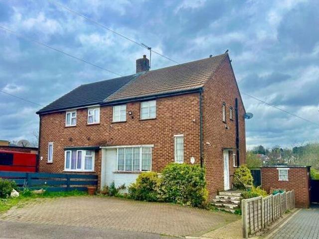 House for sale in Oakmere, Potters Bar