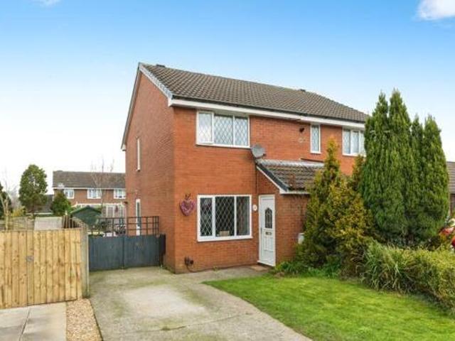 House for sale in Lea, Higher Bartle