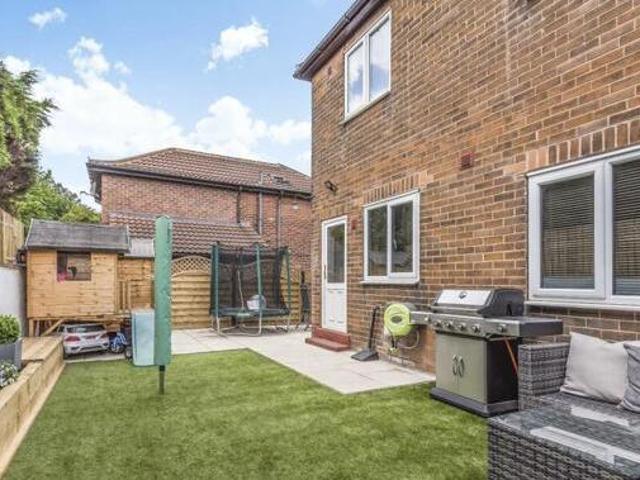 House for sale in Pudsey, West Yorkshire