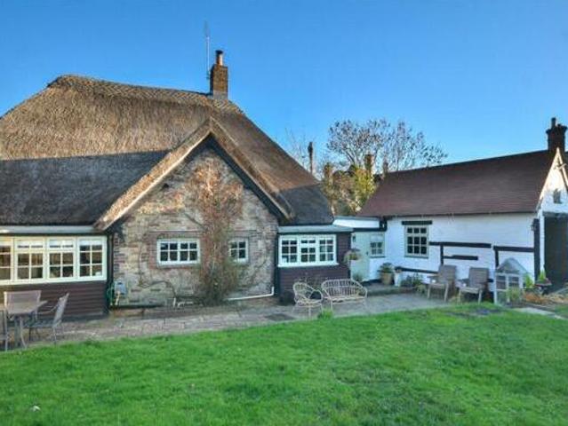 House for sale in Horsham, West Sussex