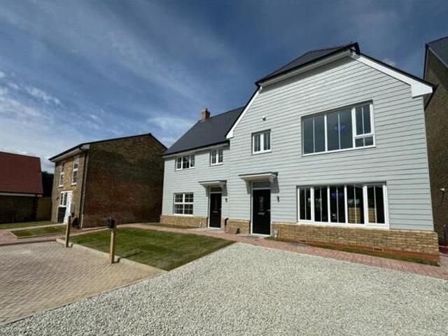 House for sale in Acol, Kent