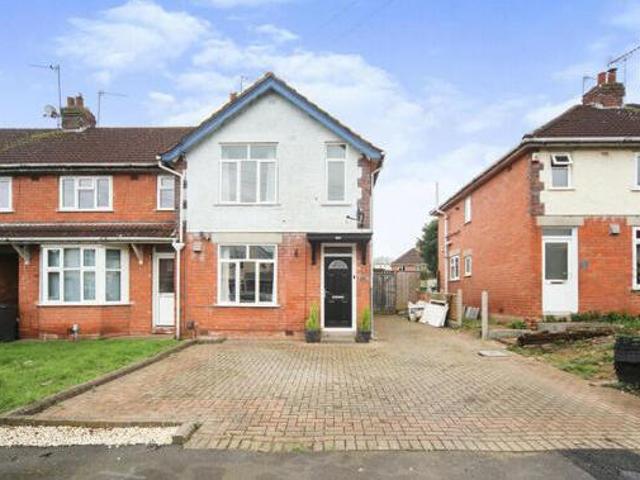 House for sale in Redditch, Worcestershire