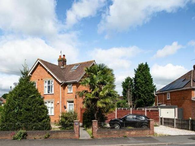 House for sale in Redditch, Worcestershire
