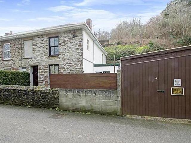 House for sale in Mount Ambrose, Cornwall