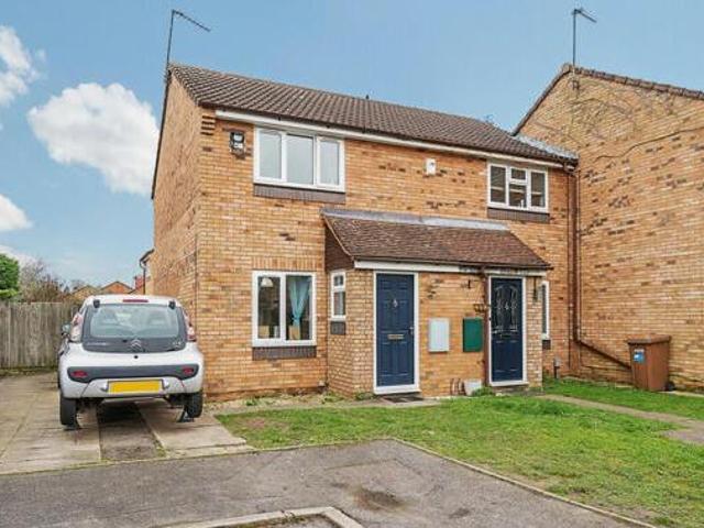 House for sale in Batchworth, Hertfordshire