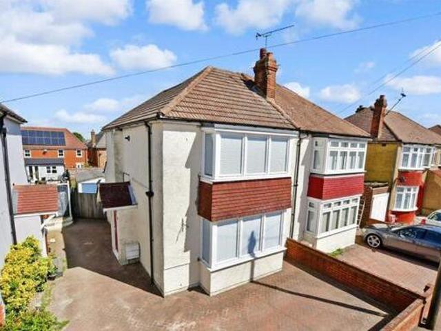 House for sale in Rochester, Kent