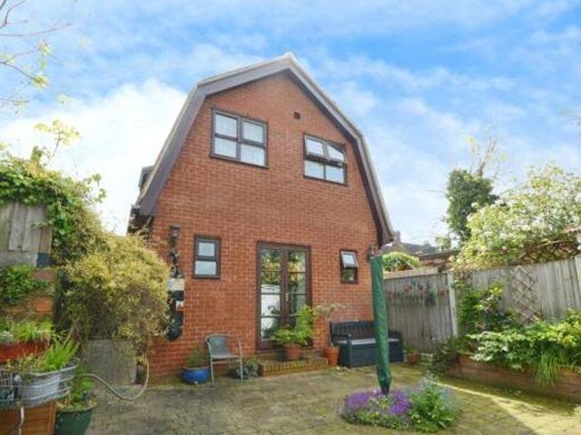 House for sale in Sutton, Rochford
