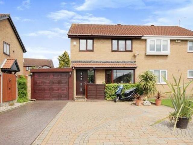 House for sale in Bramley, South Yorkshire