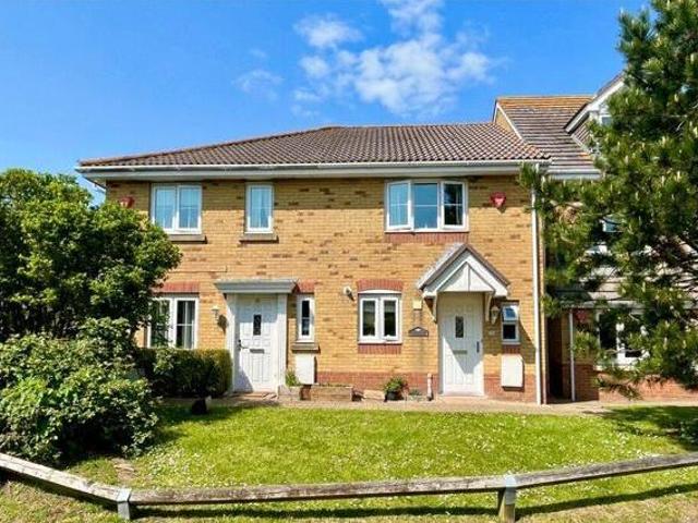 House for sale in Elmfield, Ryde