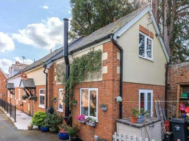 House for sale in Pleasant Valley, Duton Hill