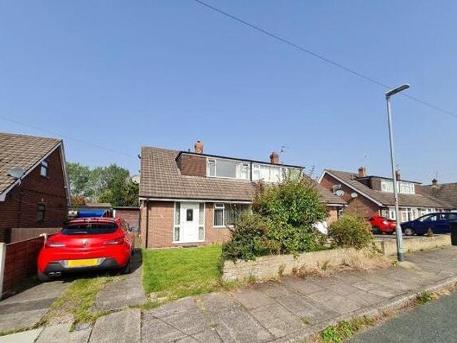 House for sale in Sandbach Heath, Sandbach