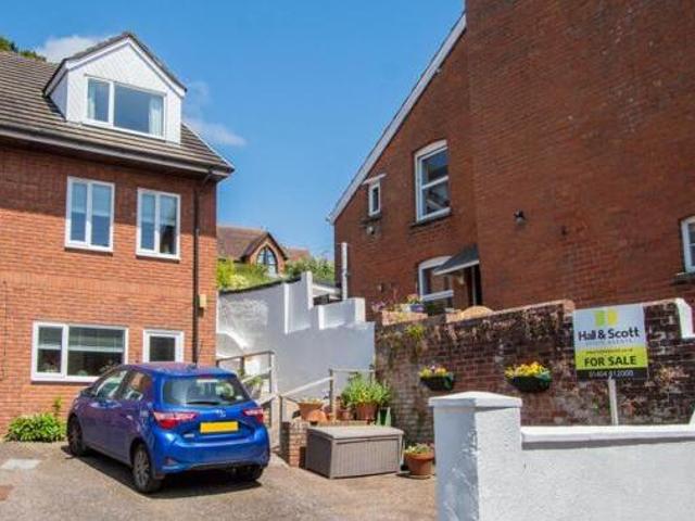 House for sale in Budlake, Devon