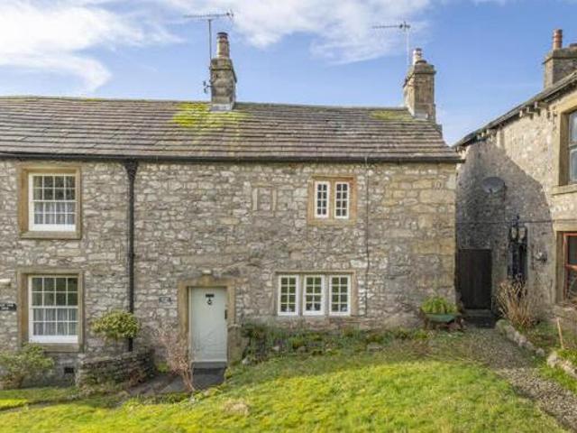 House for sale in Settle, North Yorkshire
