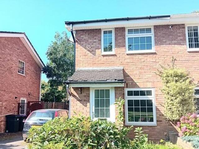 House for sale in The Wyke, The Hem