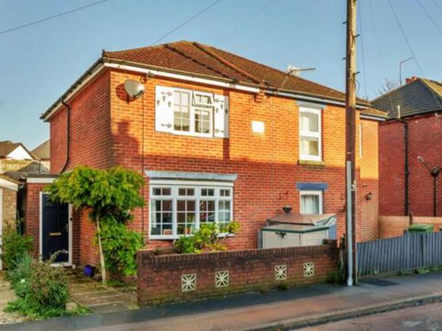 House for sale in Barton Stacey, Hampshire